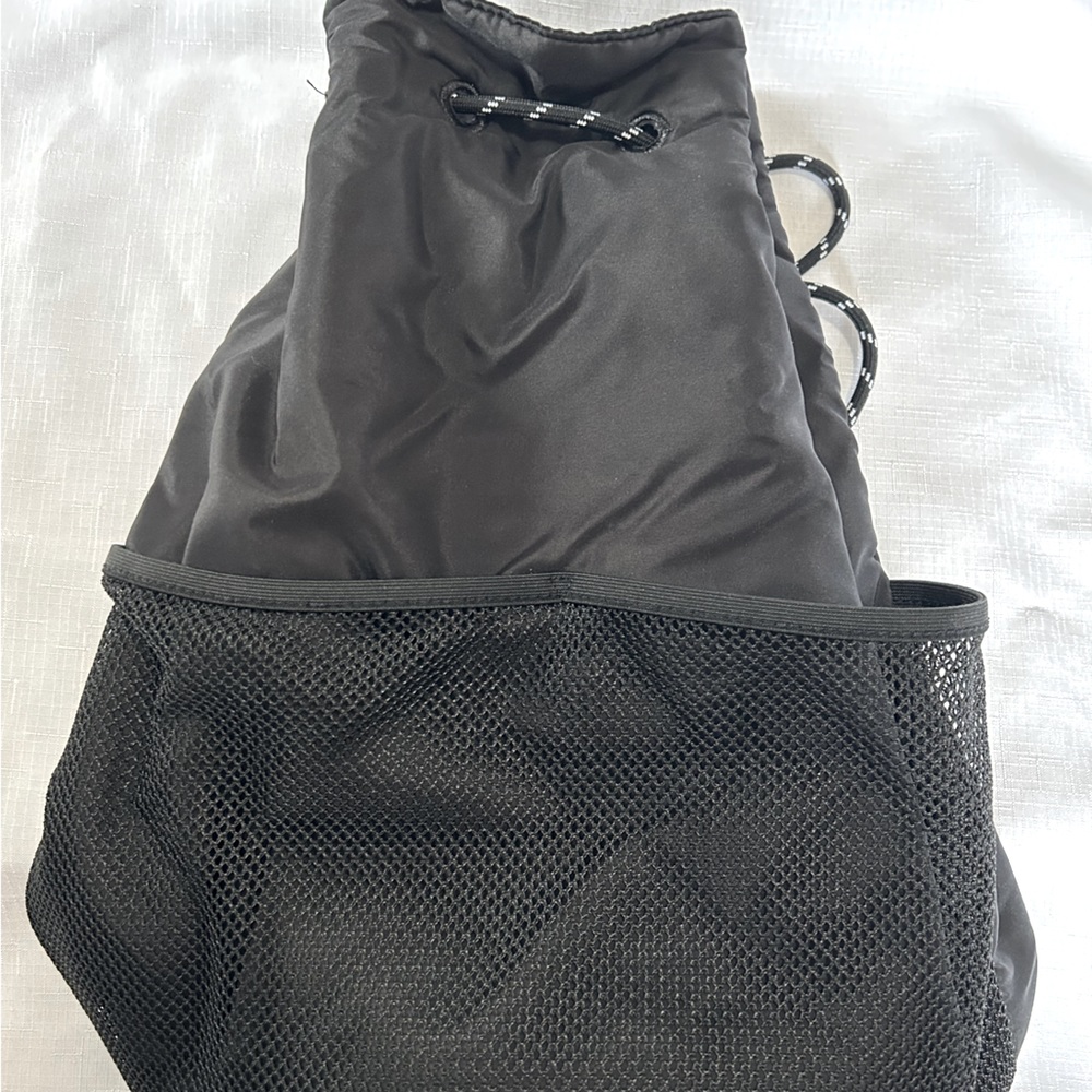 Pink Back Pack - Picture 3 of 8